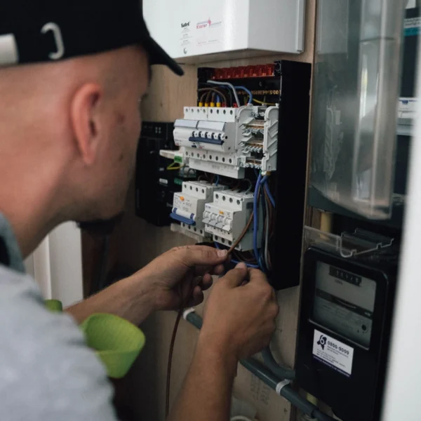 Zonneman breidt groepenkast uit