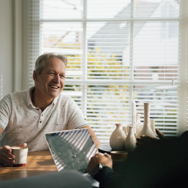 Zonneman adviseert klant