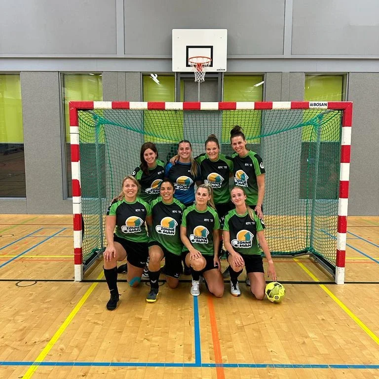 Zonneman sponsort RTC72 Dames 1